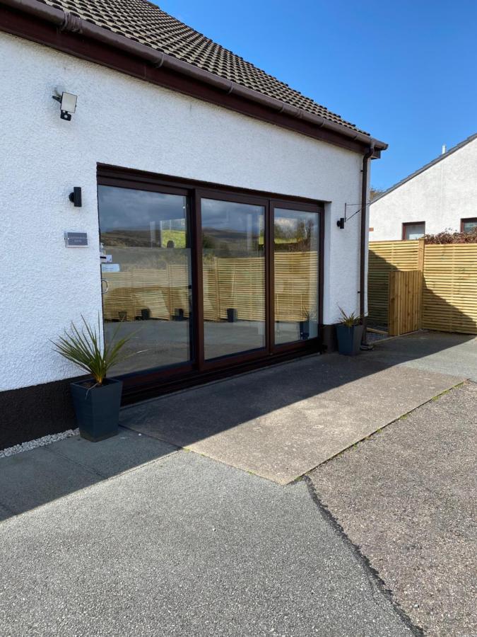 The Apartment At Glendaruel Portree Bagian luar foto